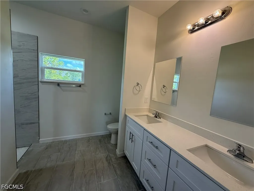 2809 Darlene Place Lehigh Acres FL 33971