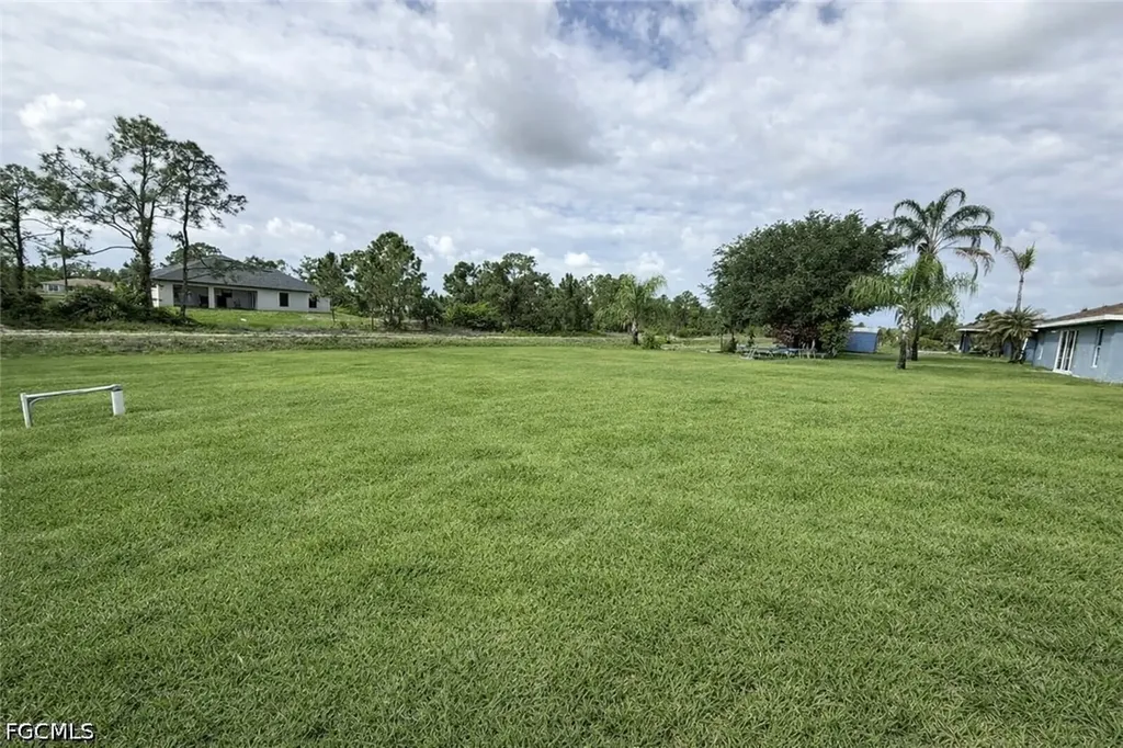 2809 Darlene Place Lehigh Acres FL 33971