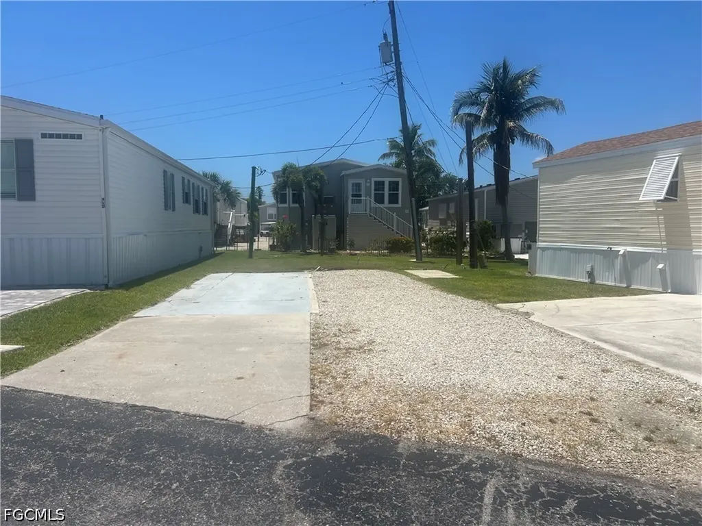 20 Helen Lane Fort Myers Beach FL 33931