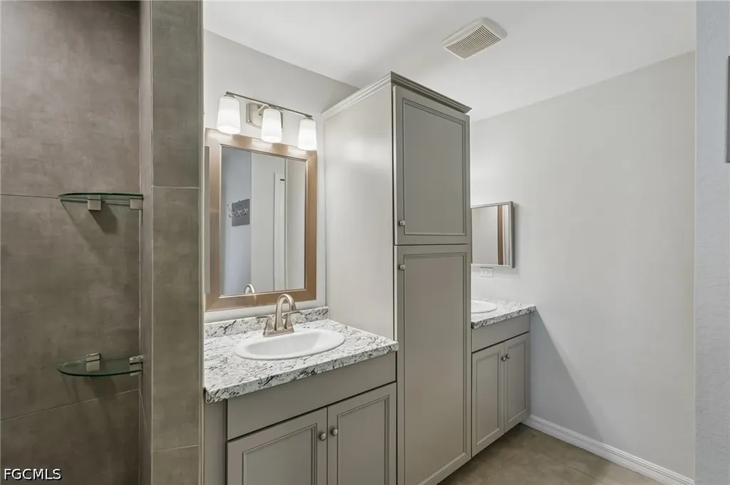 4317 NW 40th Terrace Cape Coral FL 33993