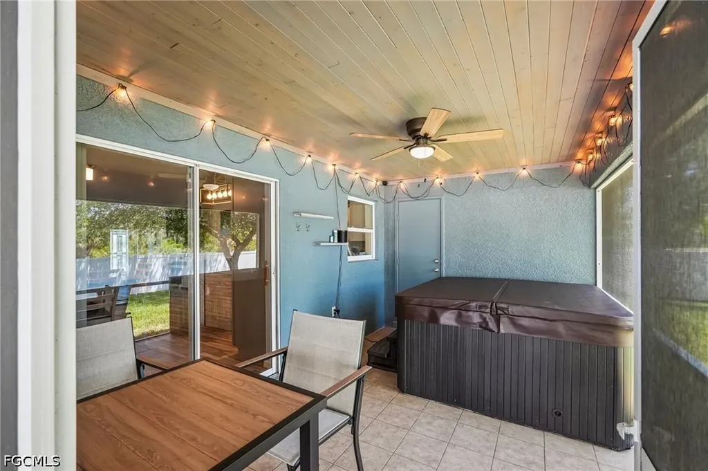 4317 NW 40th Terrace Cape Coral FL 33993