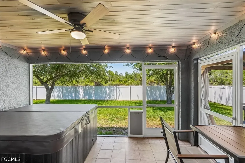 4317 NW 40th Terrace Cape Coral FL 33993