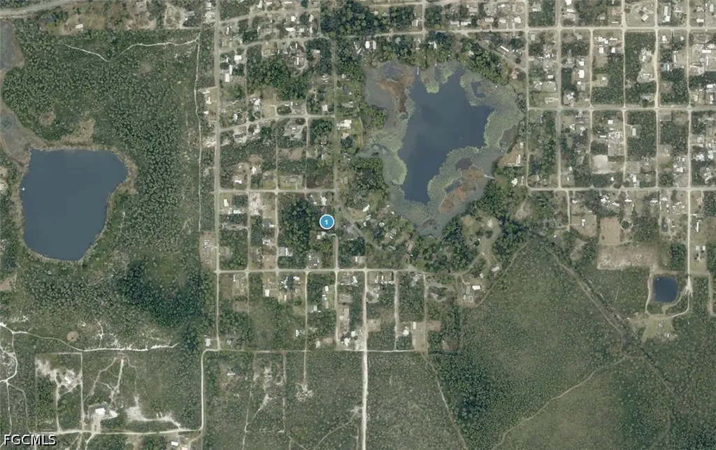 15-17-28-0100-021-00900 Pennsylvania Street Paisley FL 32767