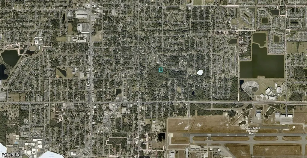 2018 Grandview Avenue N Sanford FL 32771