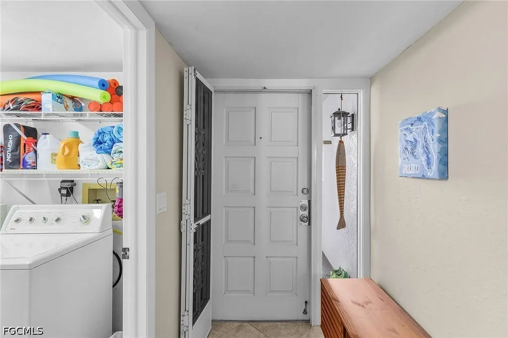 4585 Trawler Court Fort Myers FL 33919