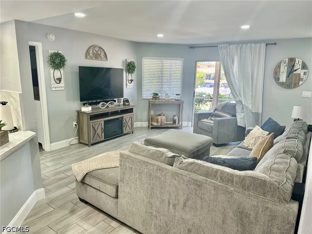 3100 Seasons Way Estero FL 33928