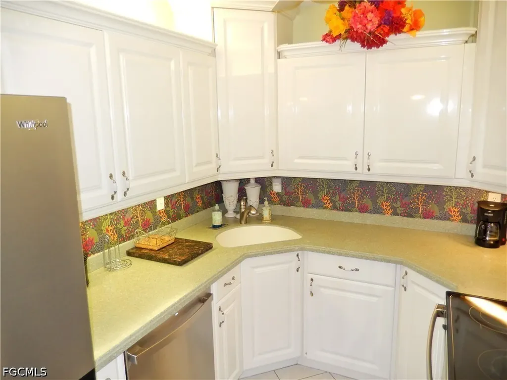 4681 Lakeside Club Boulevard Fort Myers FL 33905