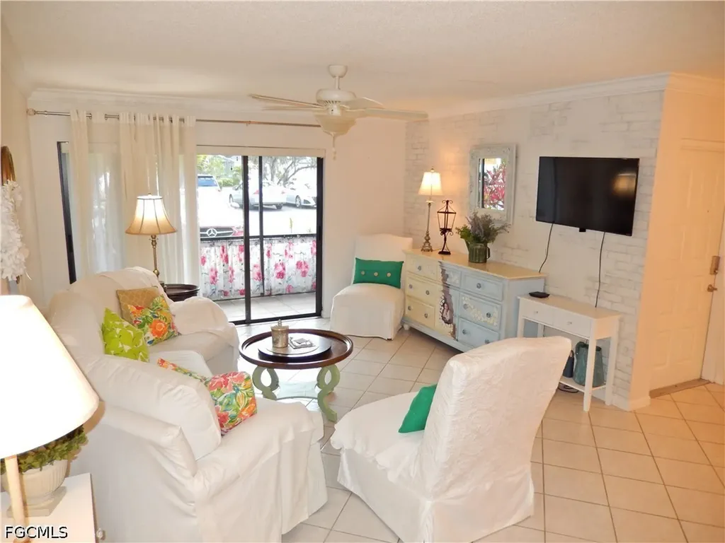 4681 Lakeside Club Boulevard Fort Myers FL 33905