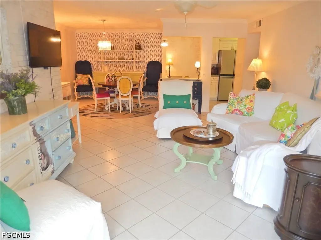 4681 Lakeside Club Boulevard Fort Myers FL 33905