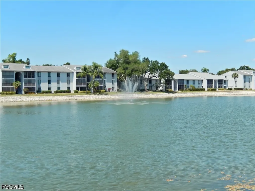 4681 Lakeside Club Boulevard Fort Myers FL 33905