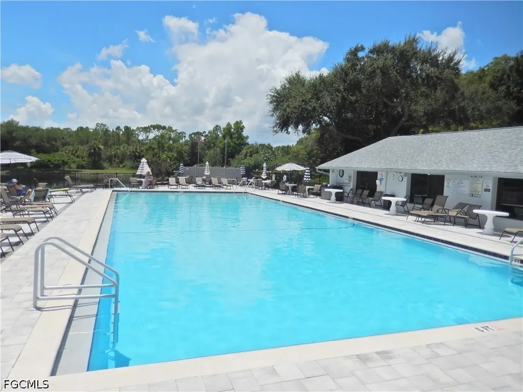 4681 Lakeside Club Boulevard Fort Myers FL 33905