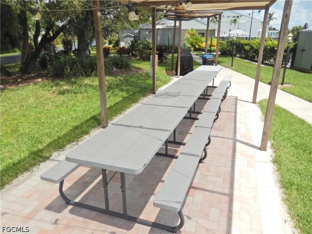 4681 Lakeside Club Boulevard Fort Myers FL 33905