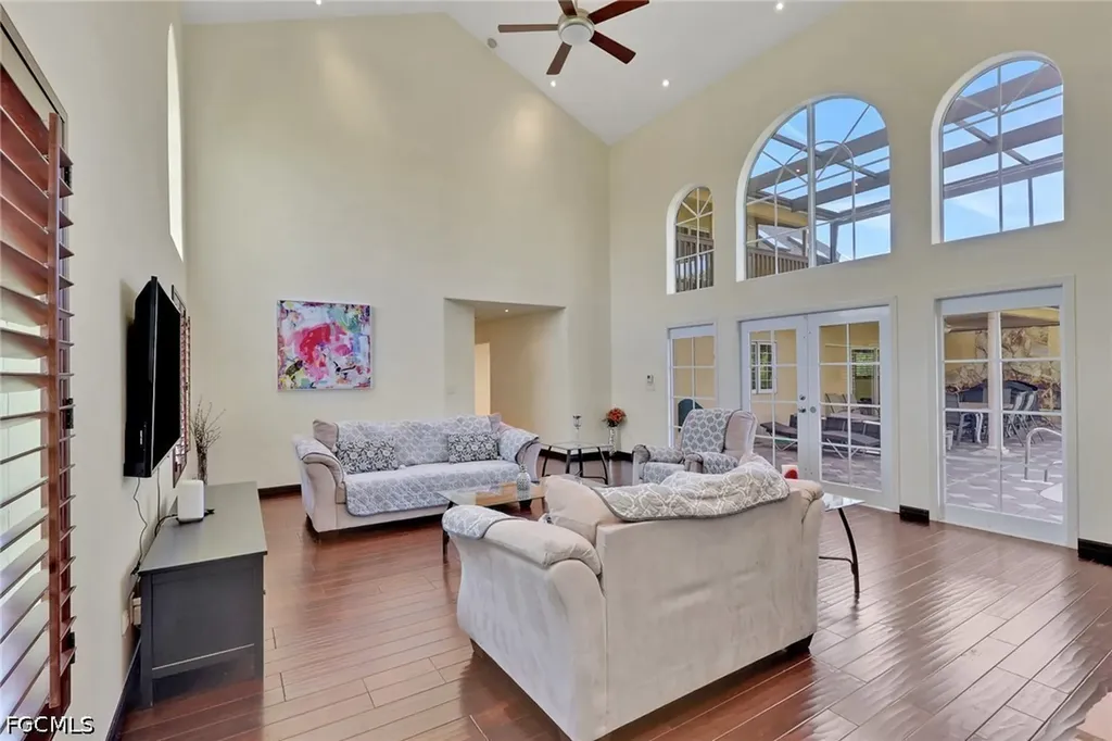 2146 SE 18th Avenue Cape Coral FL 33990