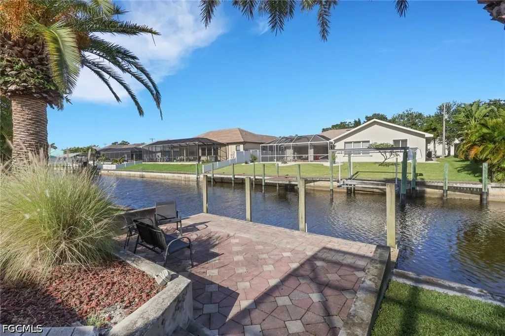 2146 SE 18th Avenue Cape Coral FL 33990