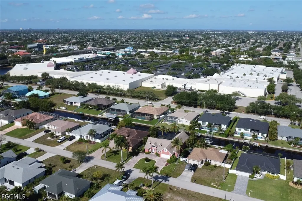 2146 SE 18th Avenue Cape Coral FL 33990