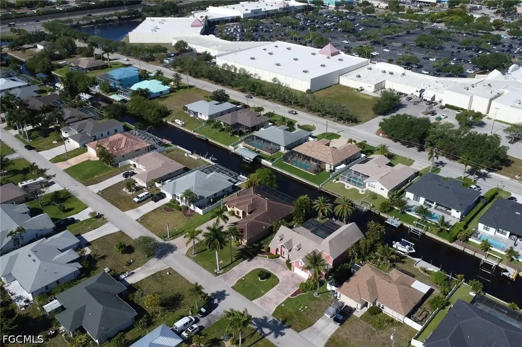 2146 SE 18th Avenue Cape Coral FL 33990