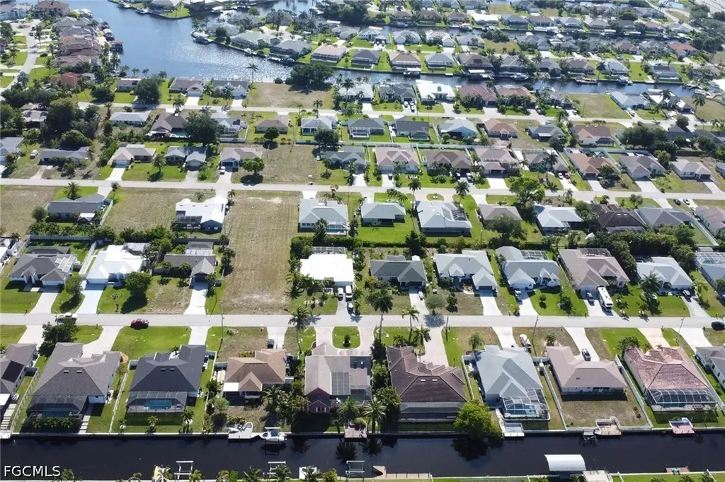 2146 SE 18th Avenue Cape Coral FL 33990