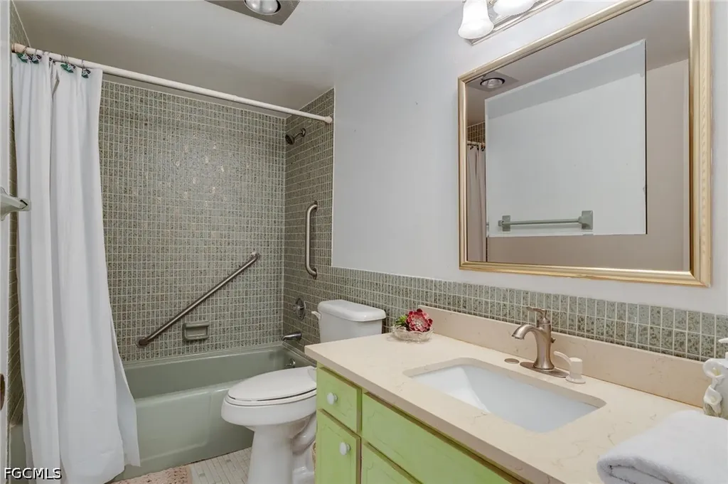 6771 Panther Lane Fort Myers FL 33919