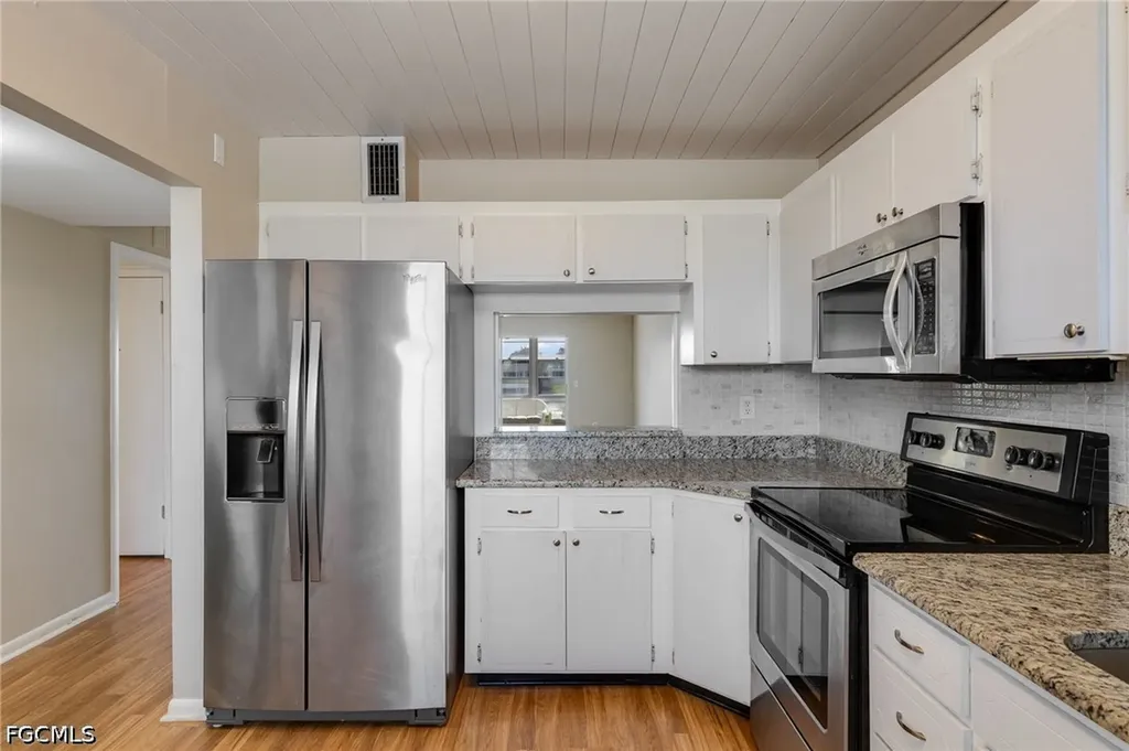 6771 Panther Lane Fort Myers FL 33919