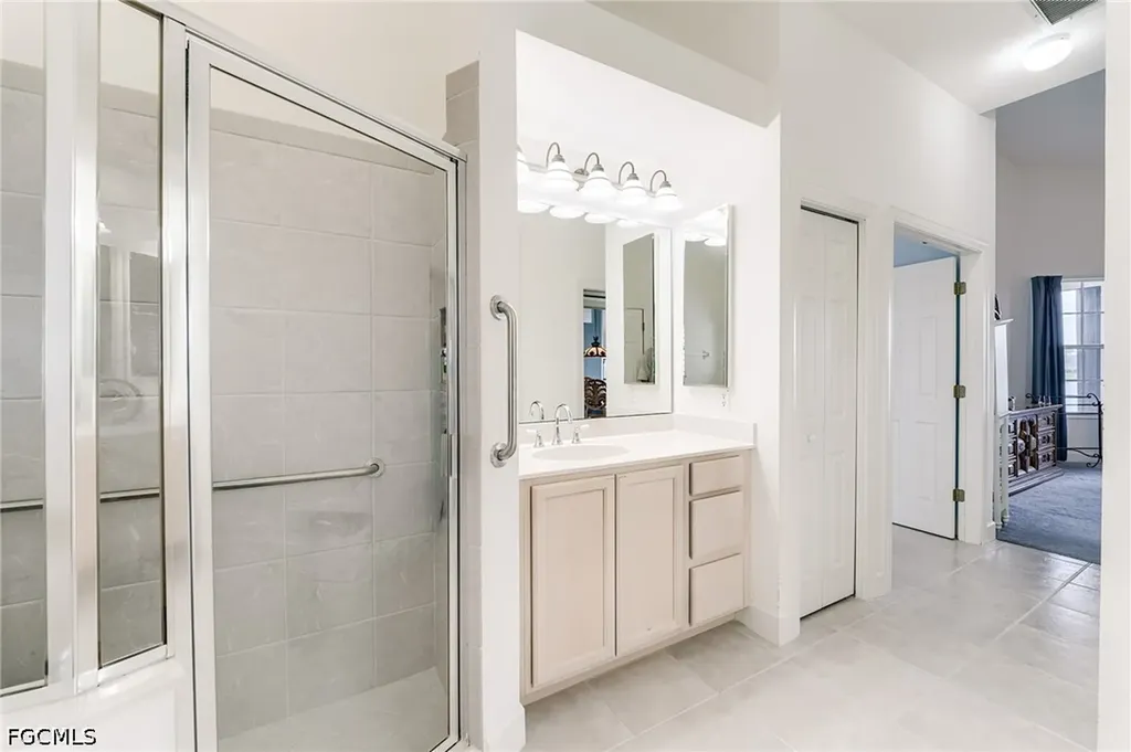 8864 New Castle Drive Fort Myers FL 33908