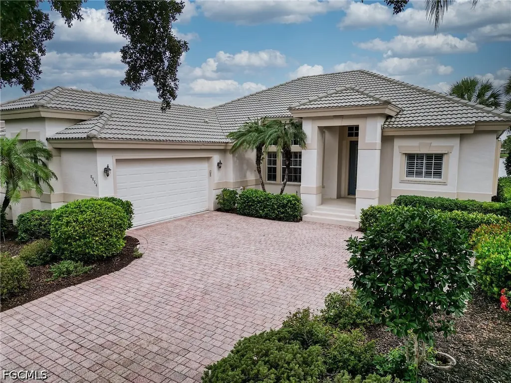 8864 New Castle Drive Fort Myers FL 33908