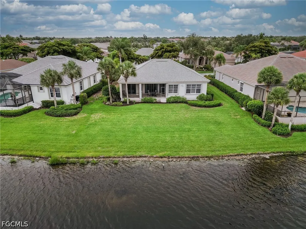 8864 New Castle Drive Fort Myers FL 33908