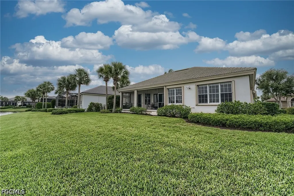 8864 New Castle Drive Fort Myers FL 33908