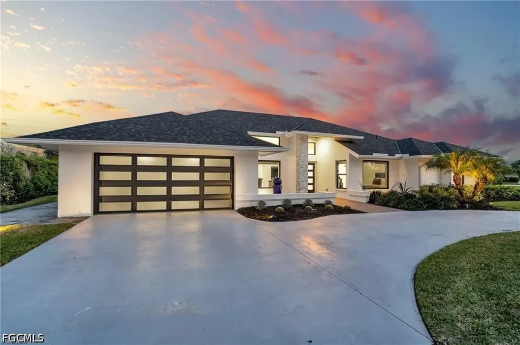 1919 Countess Court Naples FL 34110