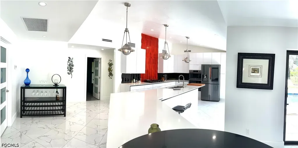 1919 Countess Court Naples FL 34110