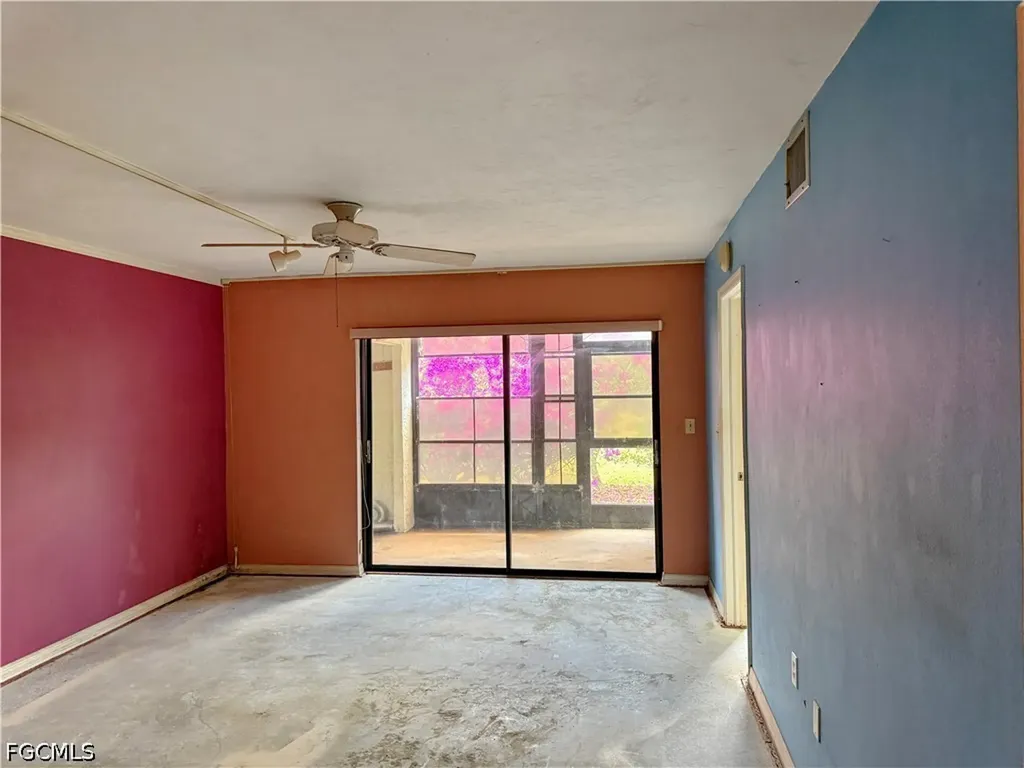 9305 Lake Park Drive Fort Myers FL 33919