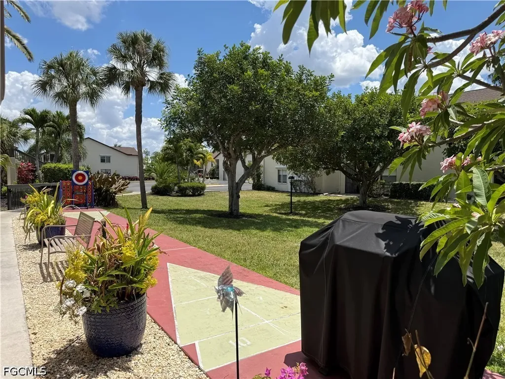 9305 Lake Park Drive Fort Myers FL 33919