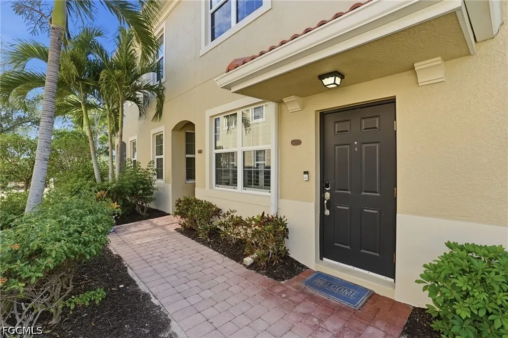 8515 Oakshade Circle Fort Myers FL 33919
