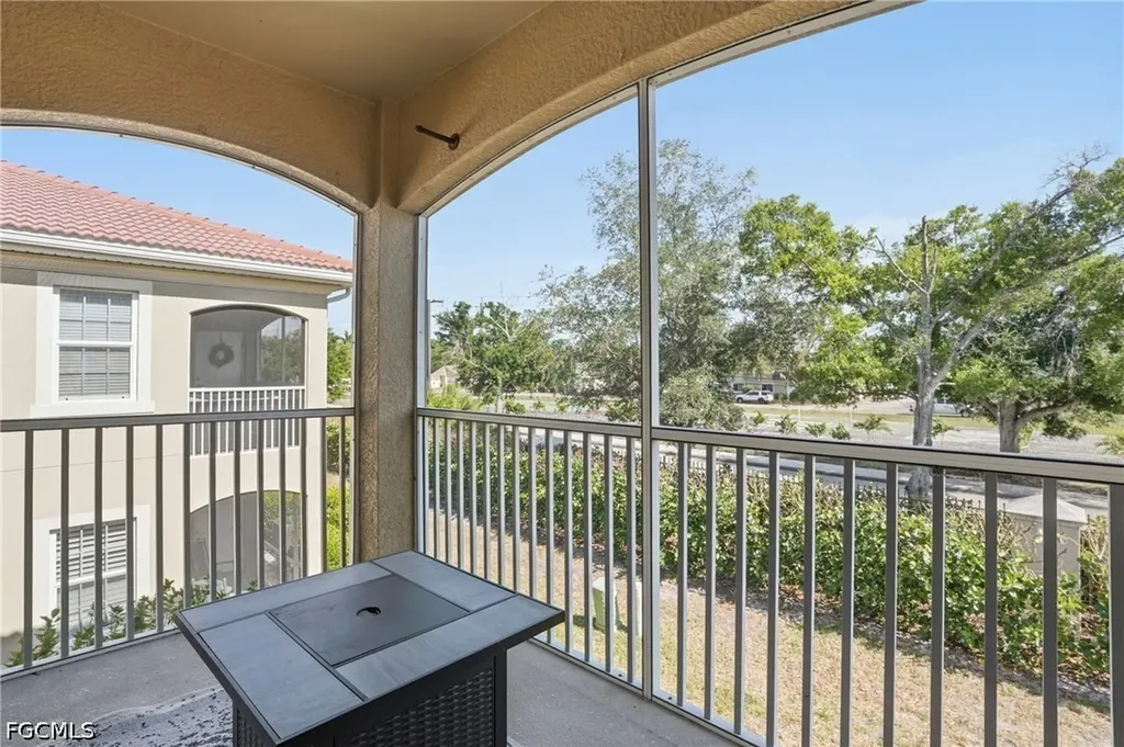 8515 Oakshade Circle Fort Myers FL 33919