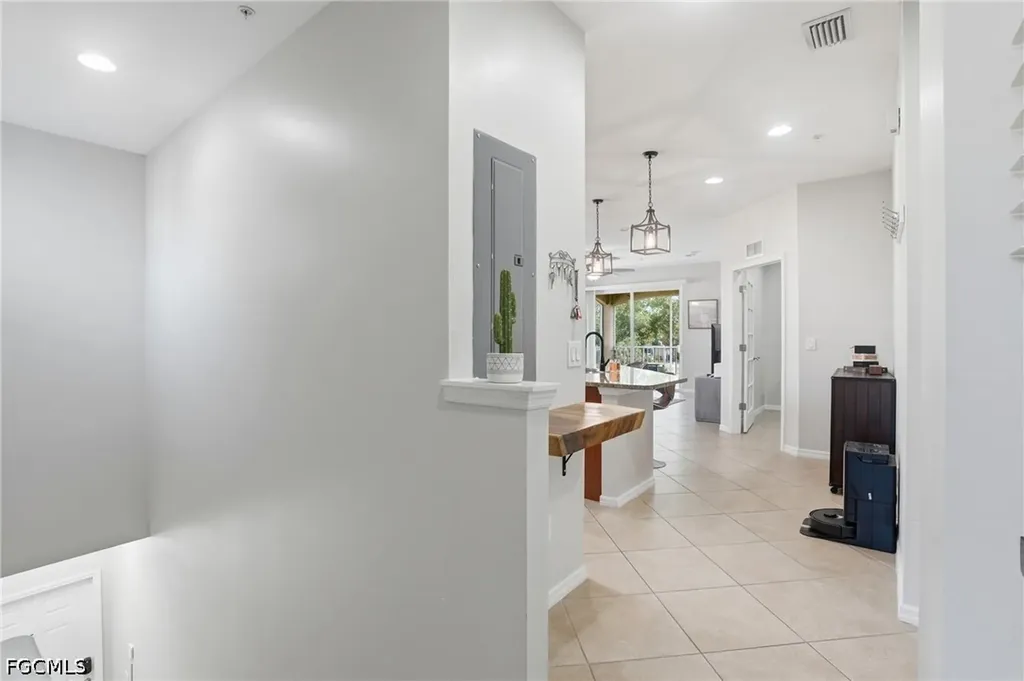 8515 Oakshade Circle Fort Myers FL 33919