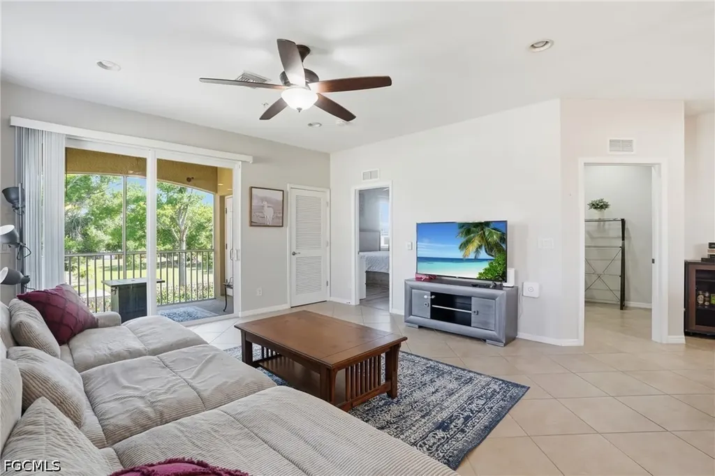 8515 Oakshade Circle Fort Myers FL 33919