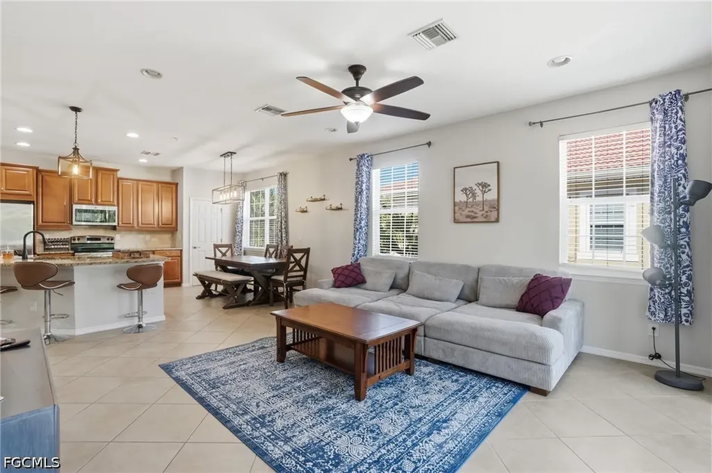 8515 Oakshade Circle Fort Myers FL 33919