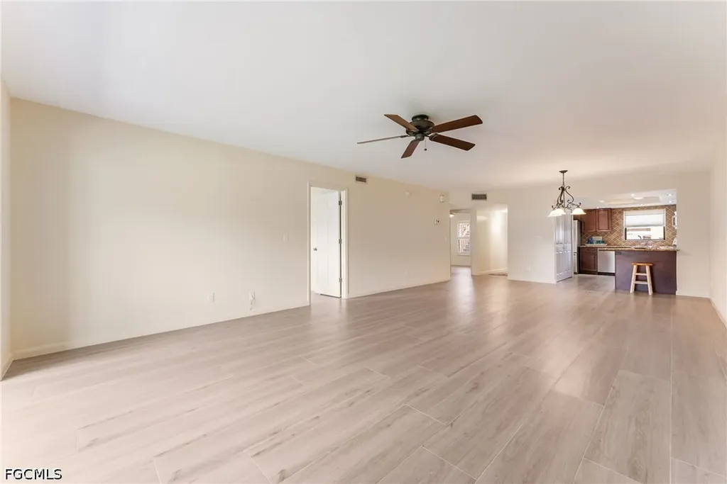 15350 Moonraker Court North Fort Myers FL 33917
