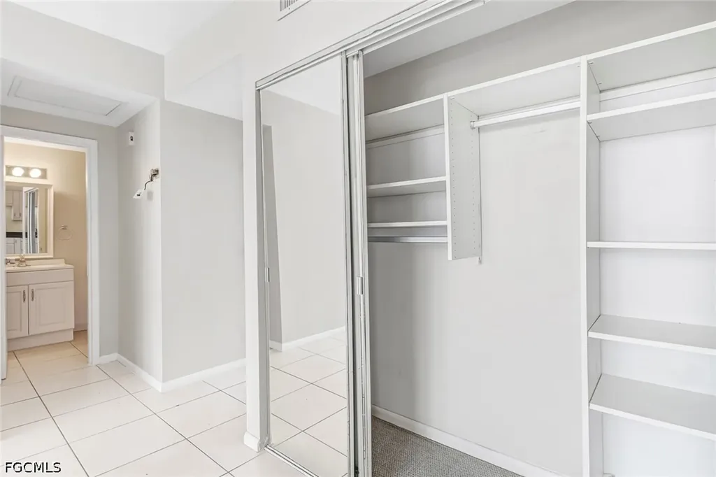 140 Seaview Court Seaview Court Marco Island FL 34145