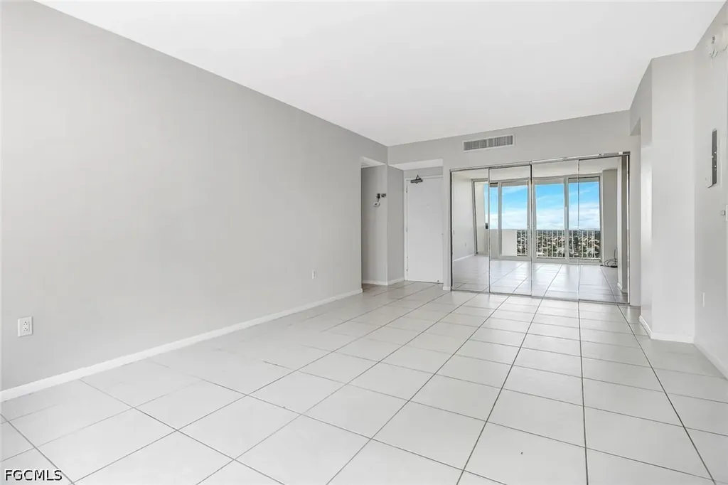 140 Seaview Court Seaview Court Marco Island FL 34145