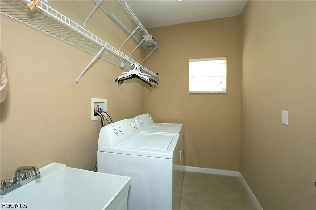 17007 Tremont Street Fort Myers FL 33908