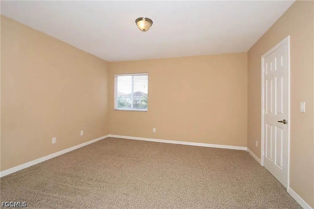 17007 Tremont Street Fort Myers FL 33908