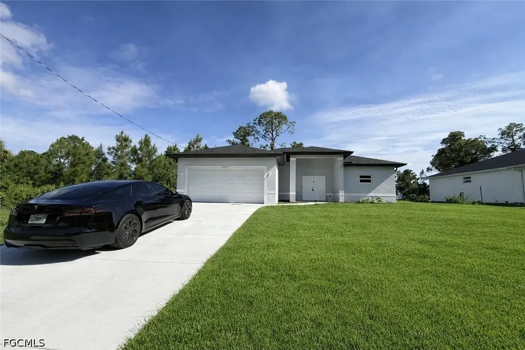 3404 67th Street W Lehigh Acres FL 33971