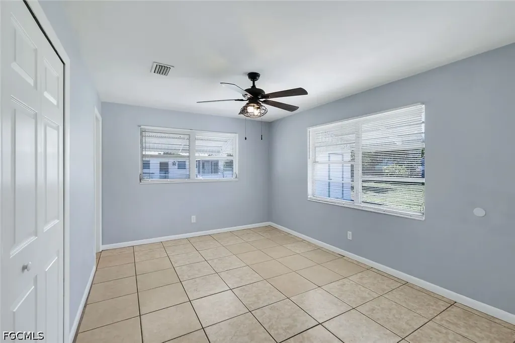 4905 Viceroy Street Cape Coral FL 33904