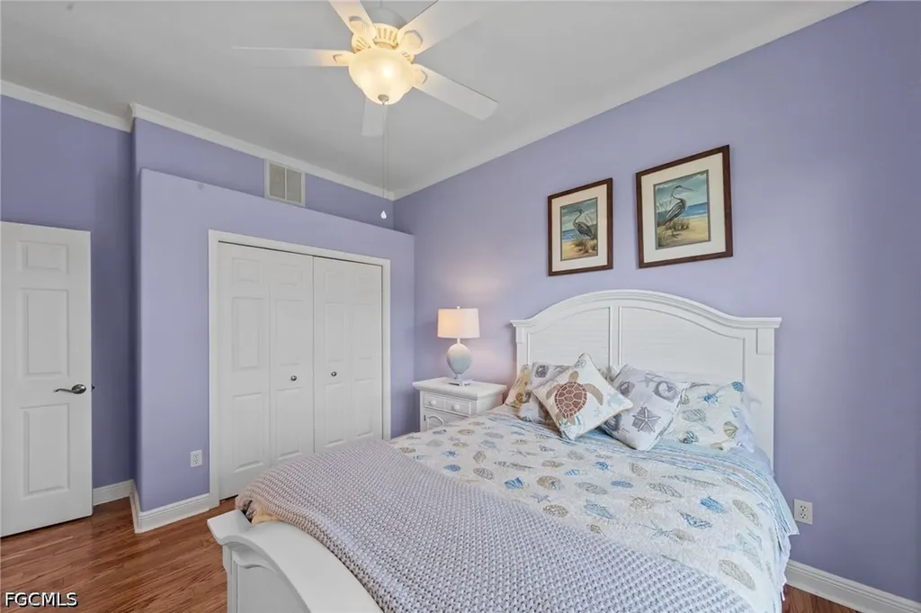 3733 SE 12th Place Cape Coral FL 33904