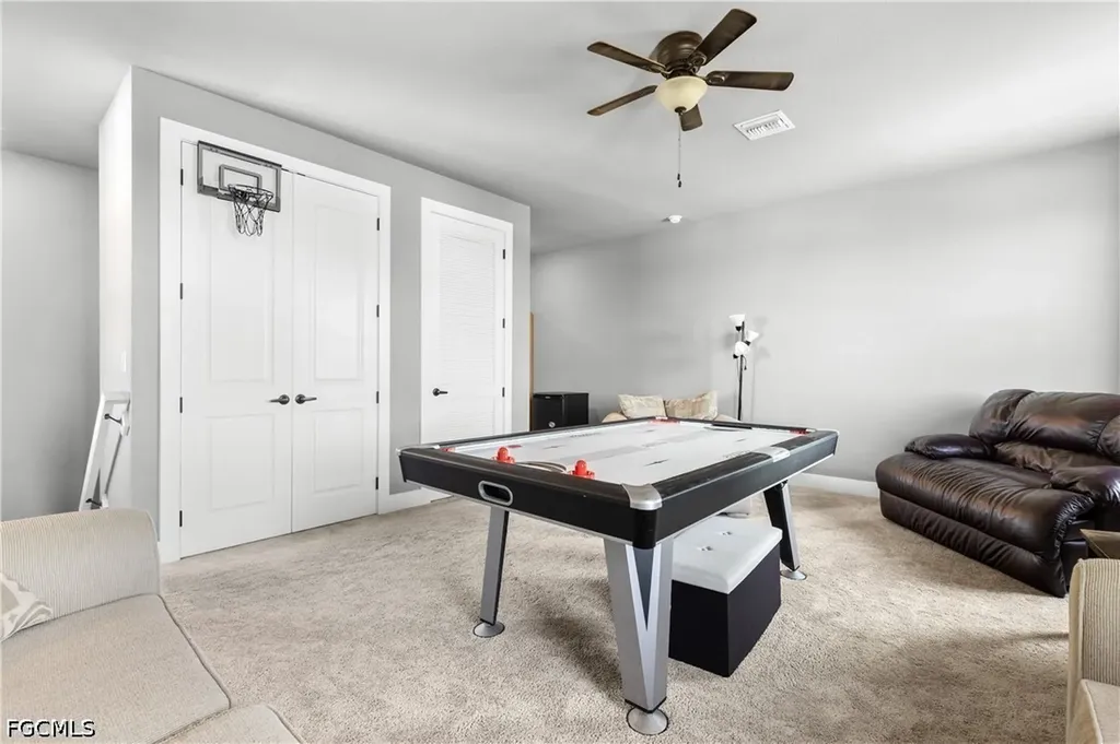 1233 NW 18th Street Cape Coral FL 33993
