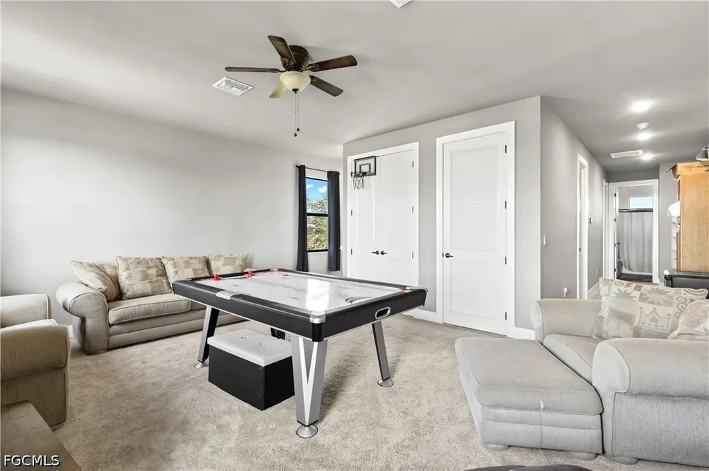 1233 NW 18th Street Cape Coral FL 33993