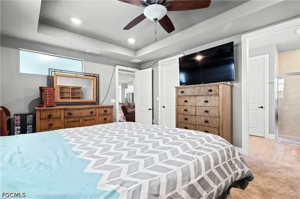 1233 NW 18th Street Cape Coral FL 33993