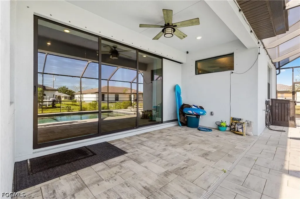 1233 NW 18th Street Cape Coral FL 33993