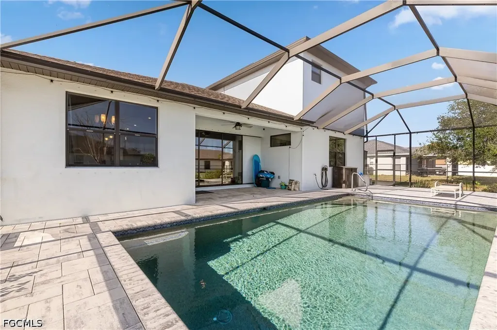 1233 NW 18th Street Cape Coral FL 33993