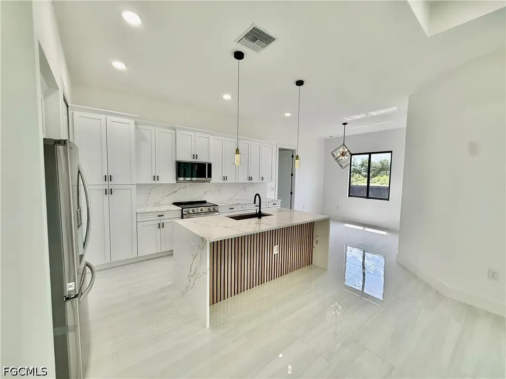 2706 Floyd Avenue S Lehigh Acres FL 33976